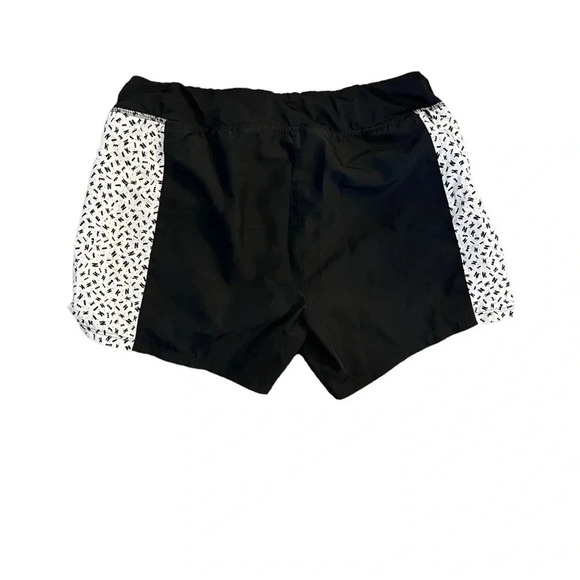 Nike women’s Running shorts size small - Picture 3 of 3